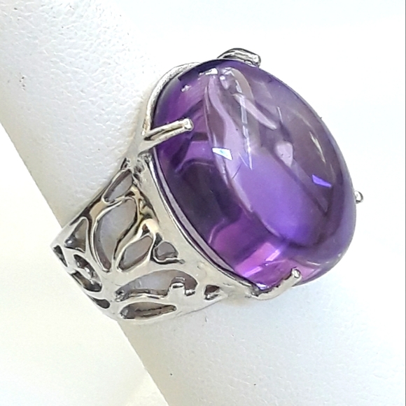 Round Cabochon Natural Amethyst Silver Cocktail Ring - Picture 1 of 6